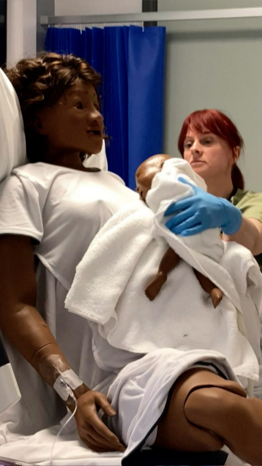 bbc.co.uk - The 'pregnant robot' used to train future midwives in York