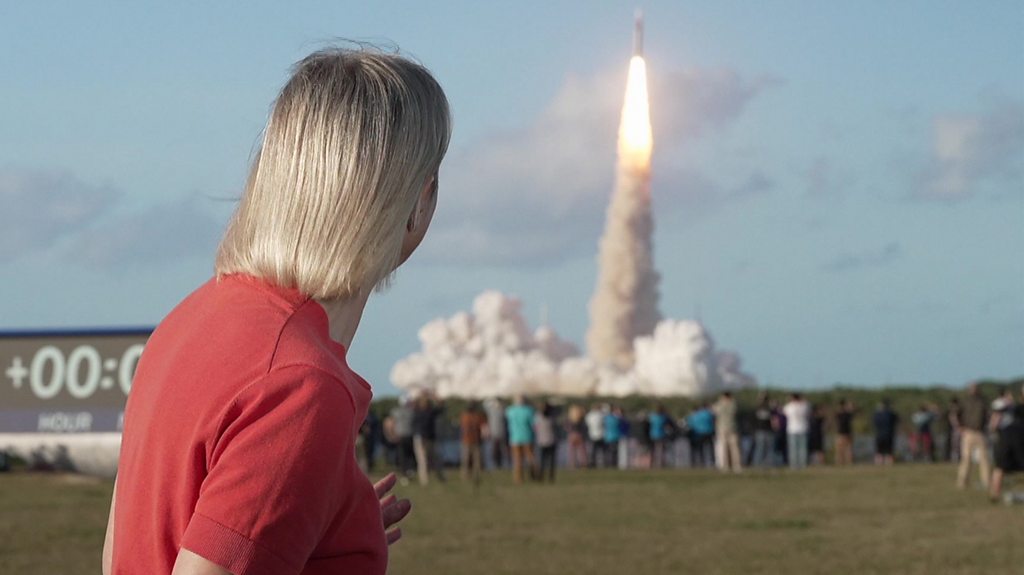 'Oh my goodness, that is spectacular!': See BBC science editor react to launch