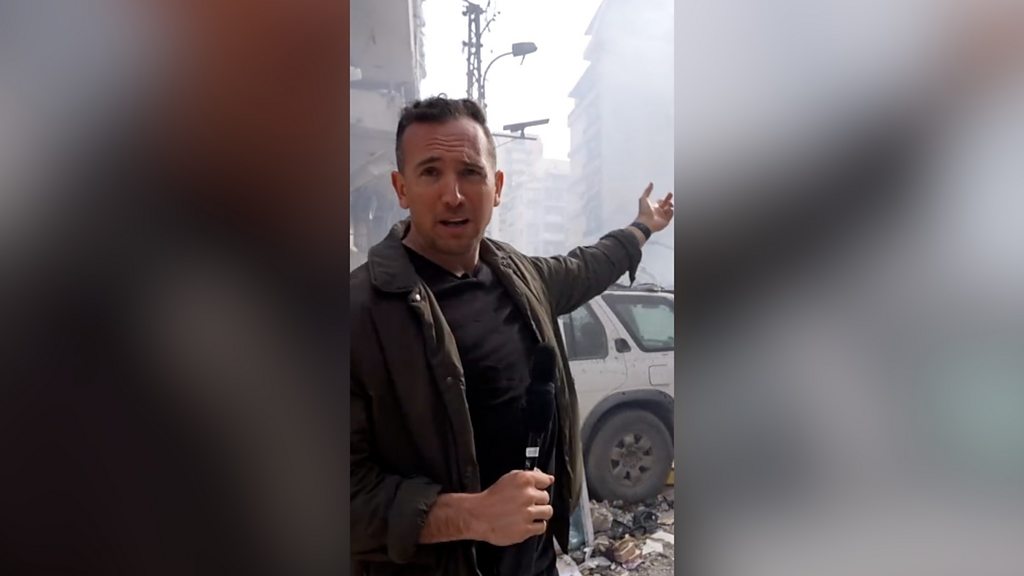 بي بي سي في موقع الغارة الجوية الإسرائيلية في بيروت بي بي سي في موقع الغارة الجوية الإسرائيلية في بيروت