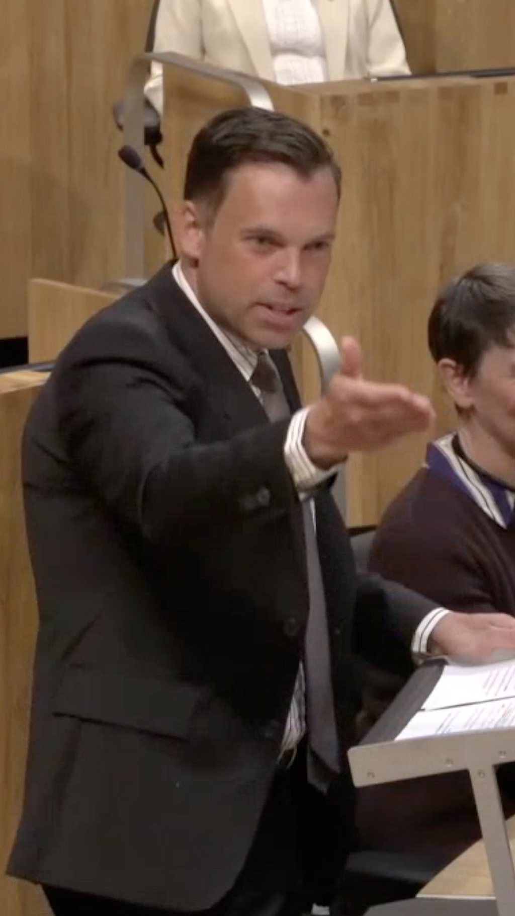 Skates compares Welsh Labour to Fellowship of the Ring