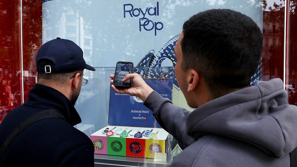 'I sold it for over £1k': Why people want new Swatch