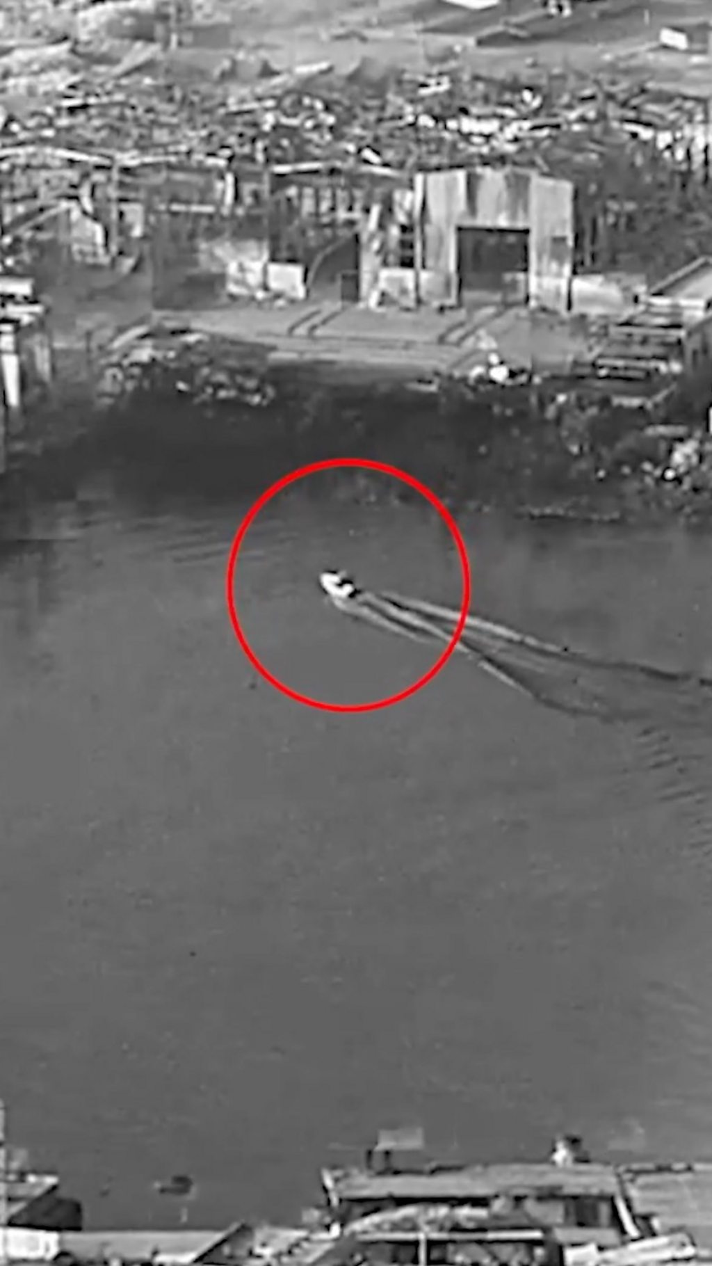 Video shows latest US strikes on Iranian naval facility – BBC  www.bbc.com