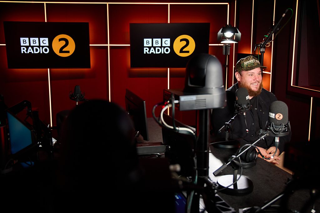 Backstage Pass: Luke Combs Unveils the Grand Ole Opry Experience