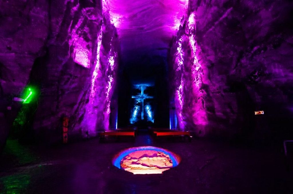 Exploring Colombia's Underground Sanctuary: A 180m Cathedral