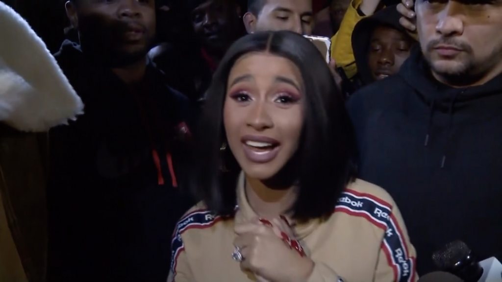 Cardi B hands out free winter coats in Brooklyn BBC News(02)