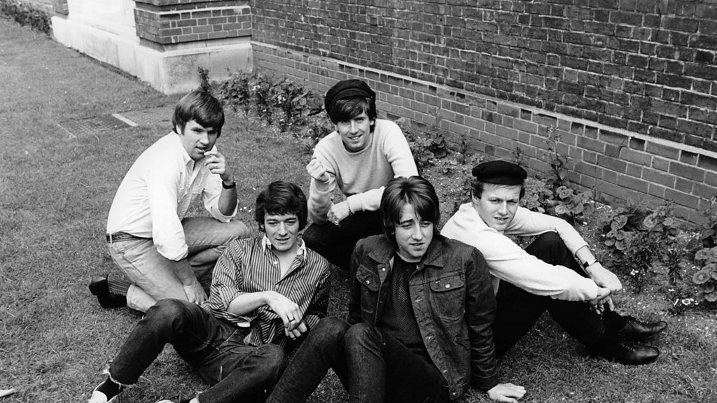 Tributes to 'one of the finest bass players on the planet'