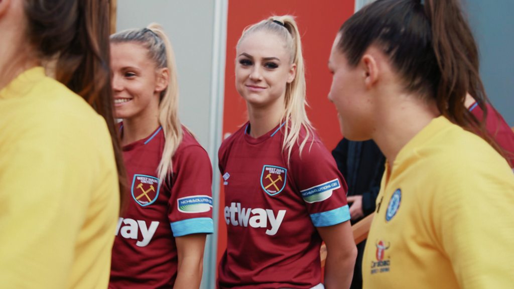 1024px x 576px - When you're in a relationship but play for rival football teams - BBC Three
