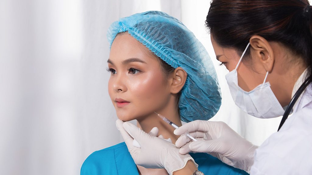Is plastic surgery redefining China's social status?