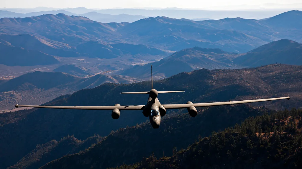 Lockheed U-2 in Low-Altitude Flight