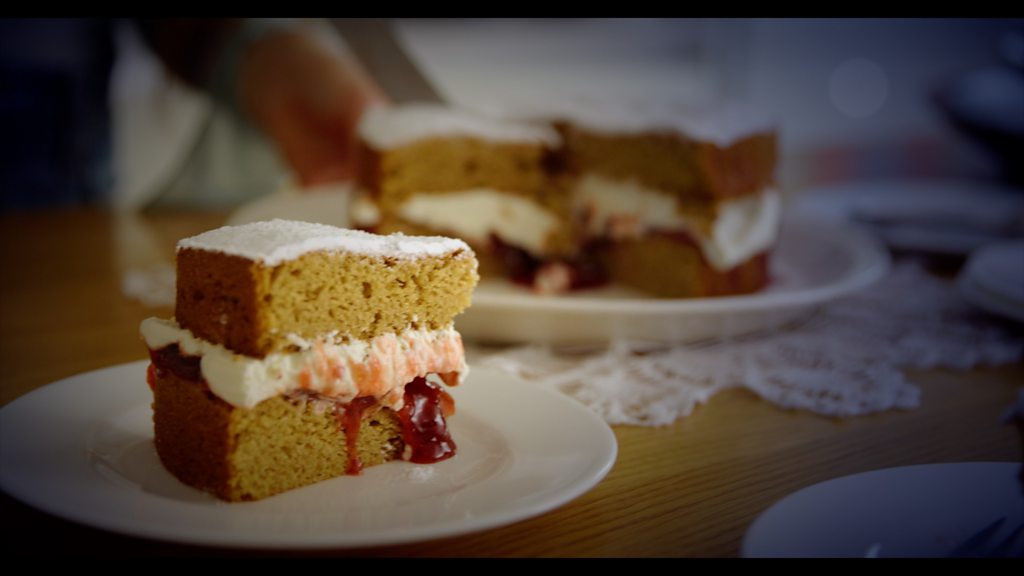 12 Secrets to Best Sponge Cake | Queen Fine Foods