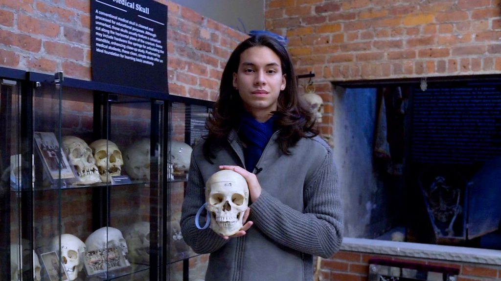 The 24-year-old selling human bones
