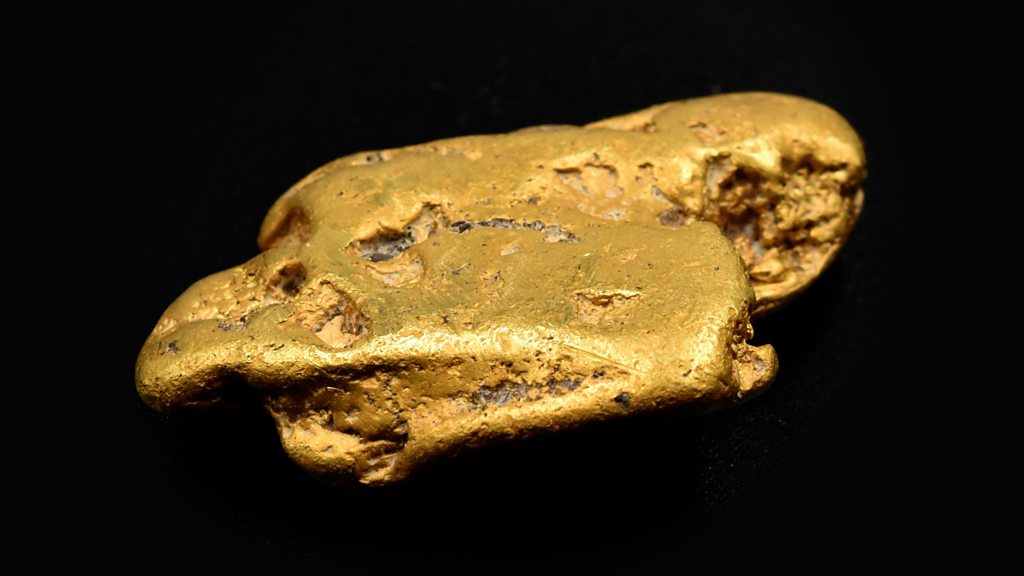 England's 'largest gold nugget' discovered