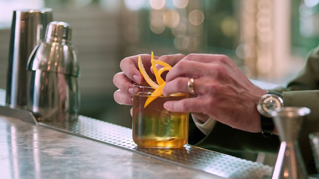 How to turn an orange into the perfect finishing touch