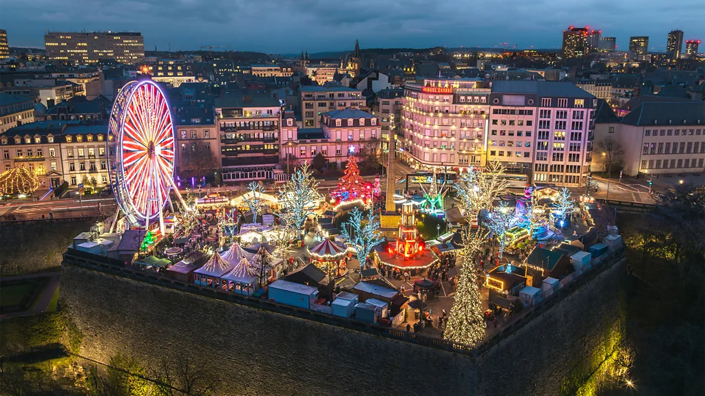 Winterlights festival in Luxembourg City from above (Credit: PierreBK/ Luxembourg City Tourist Office)