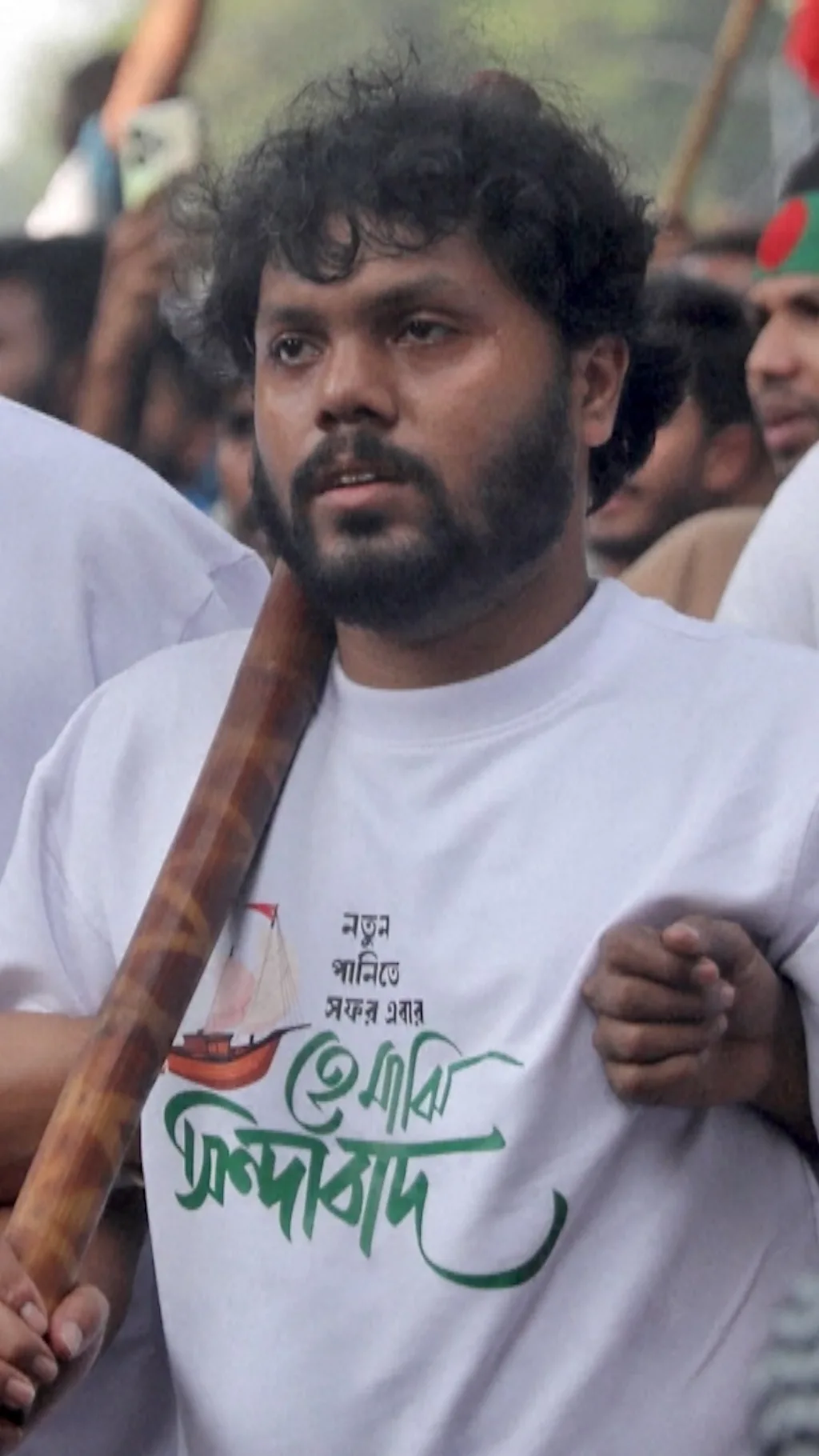 शरीफ़ उस्मान हादी की मौत, बांग्लादेश में भड़की हिंसा