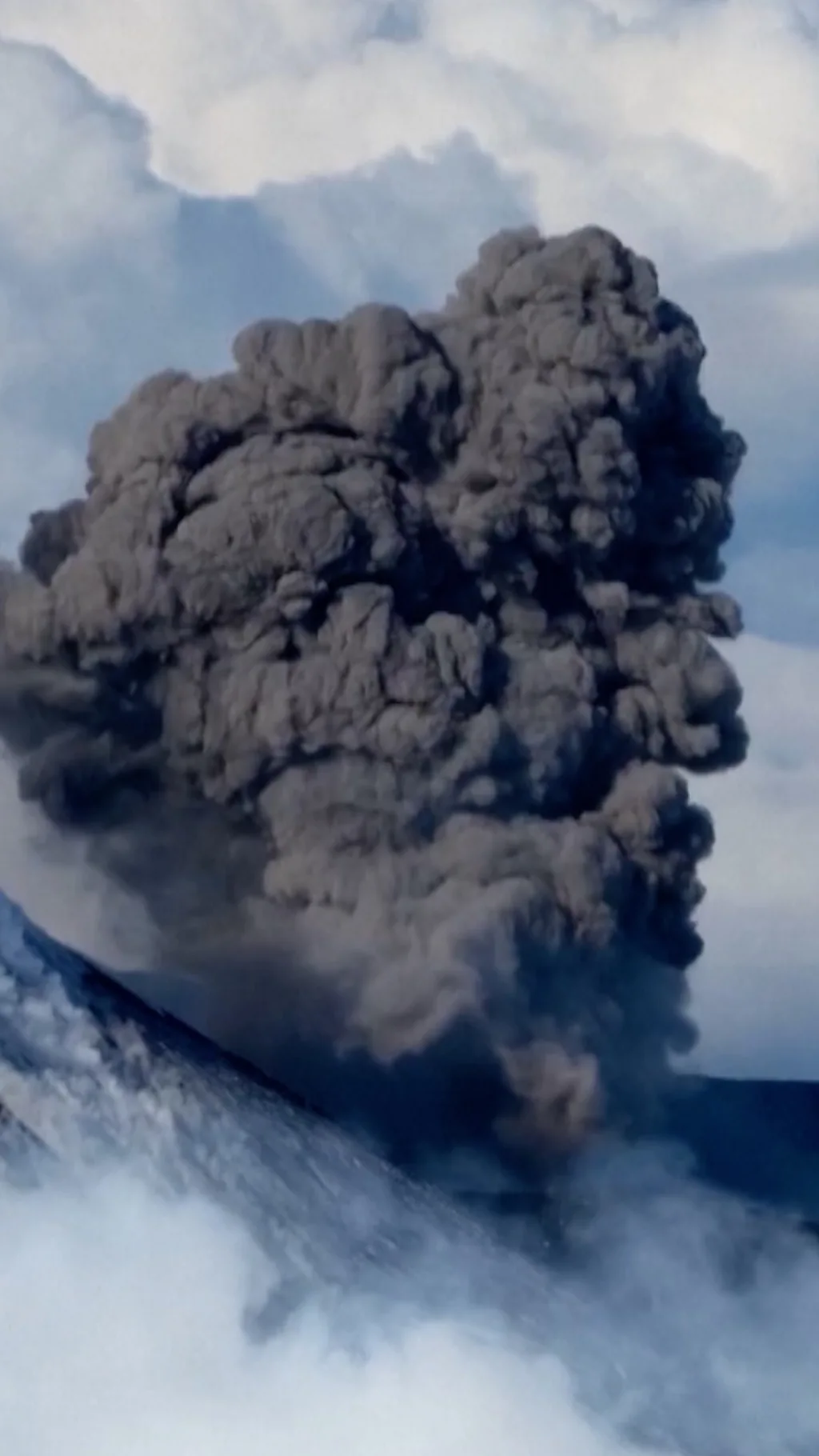 Извержение вулкана Этна