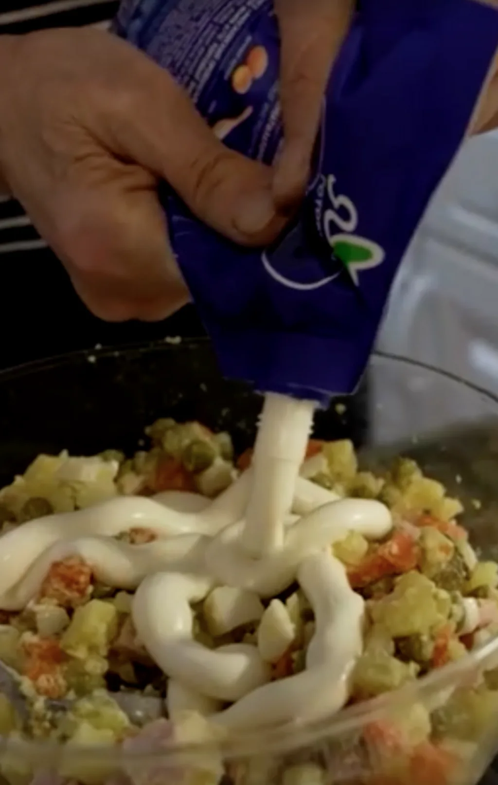 салат оливье, майонез