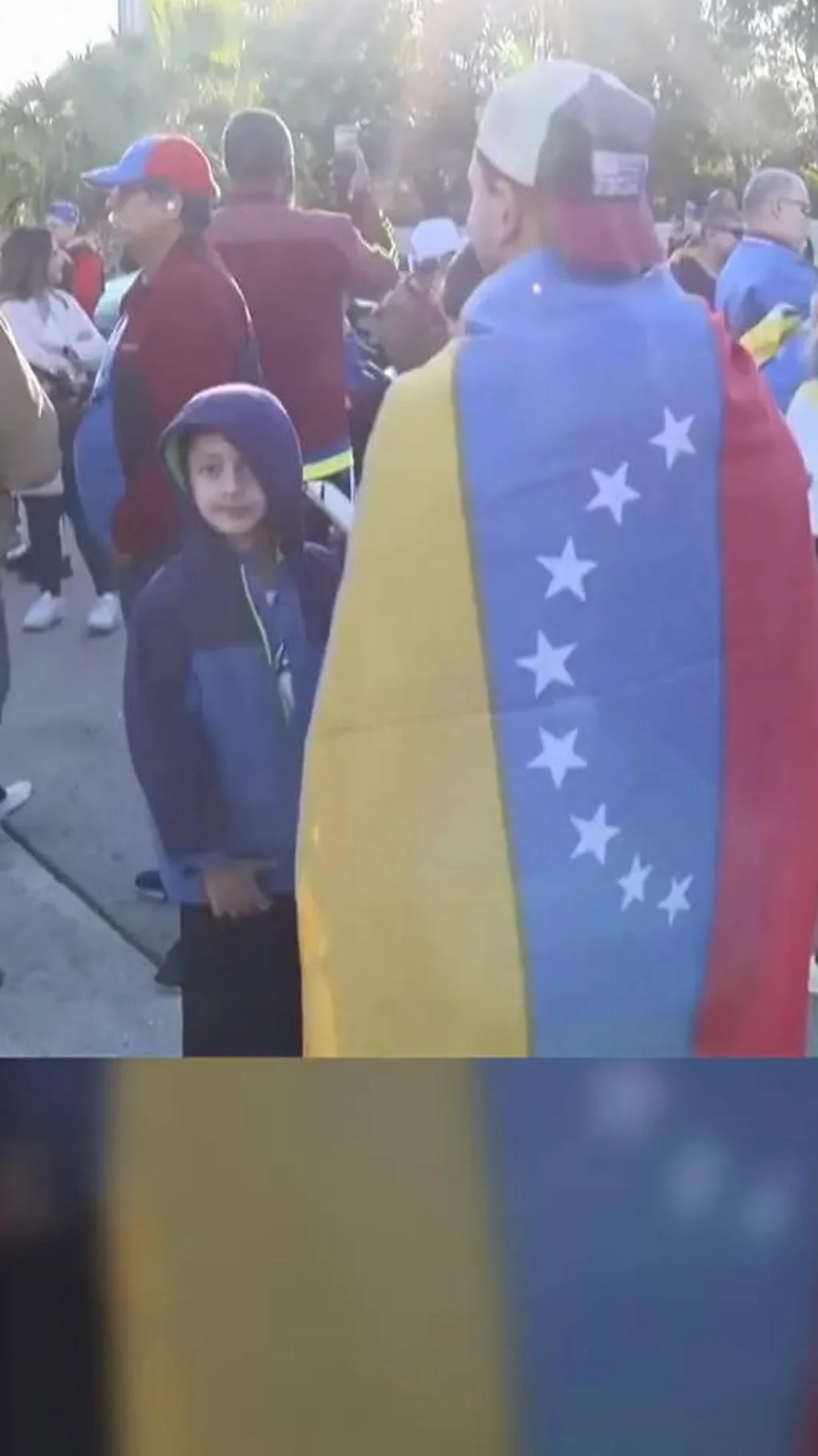 अमेरिका में मौजूद वेनेज़ुएला को लोग क्या बोले