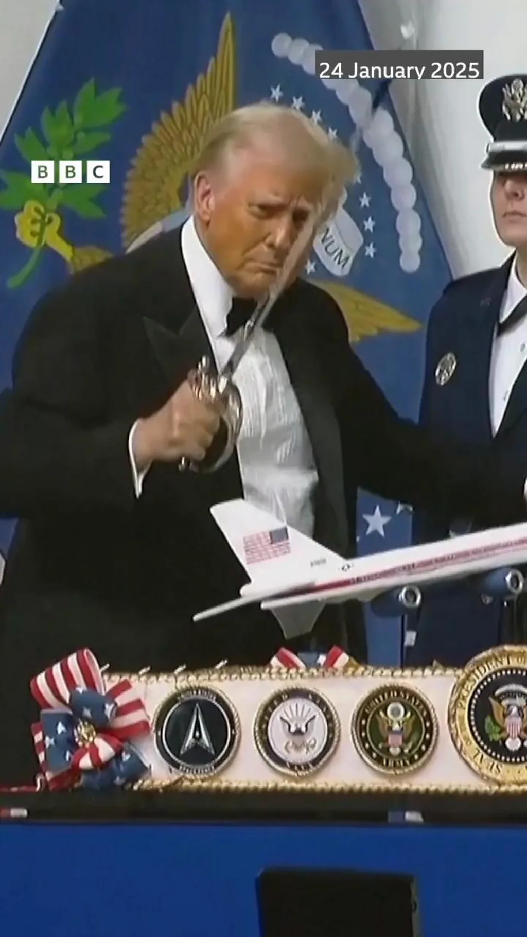 டிரம்பின் நடனத்தை மதுரோ காப்பி அடித்தாரா?