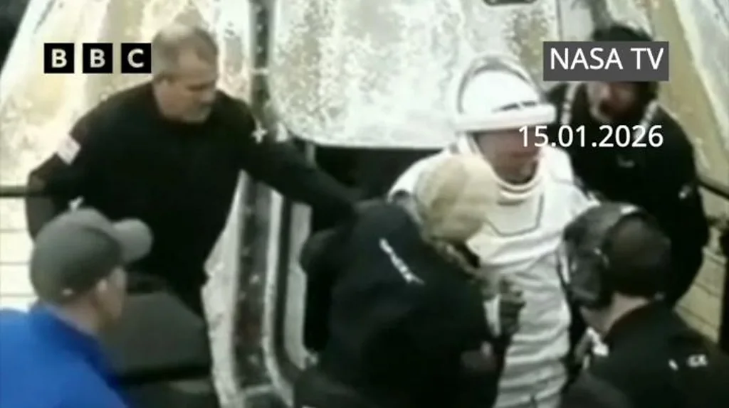 "வரலாற்றில் முதல்முறை" - விண்வெளி வீரர்கள் பூமிக்கு திரும்பியது ஏன்?