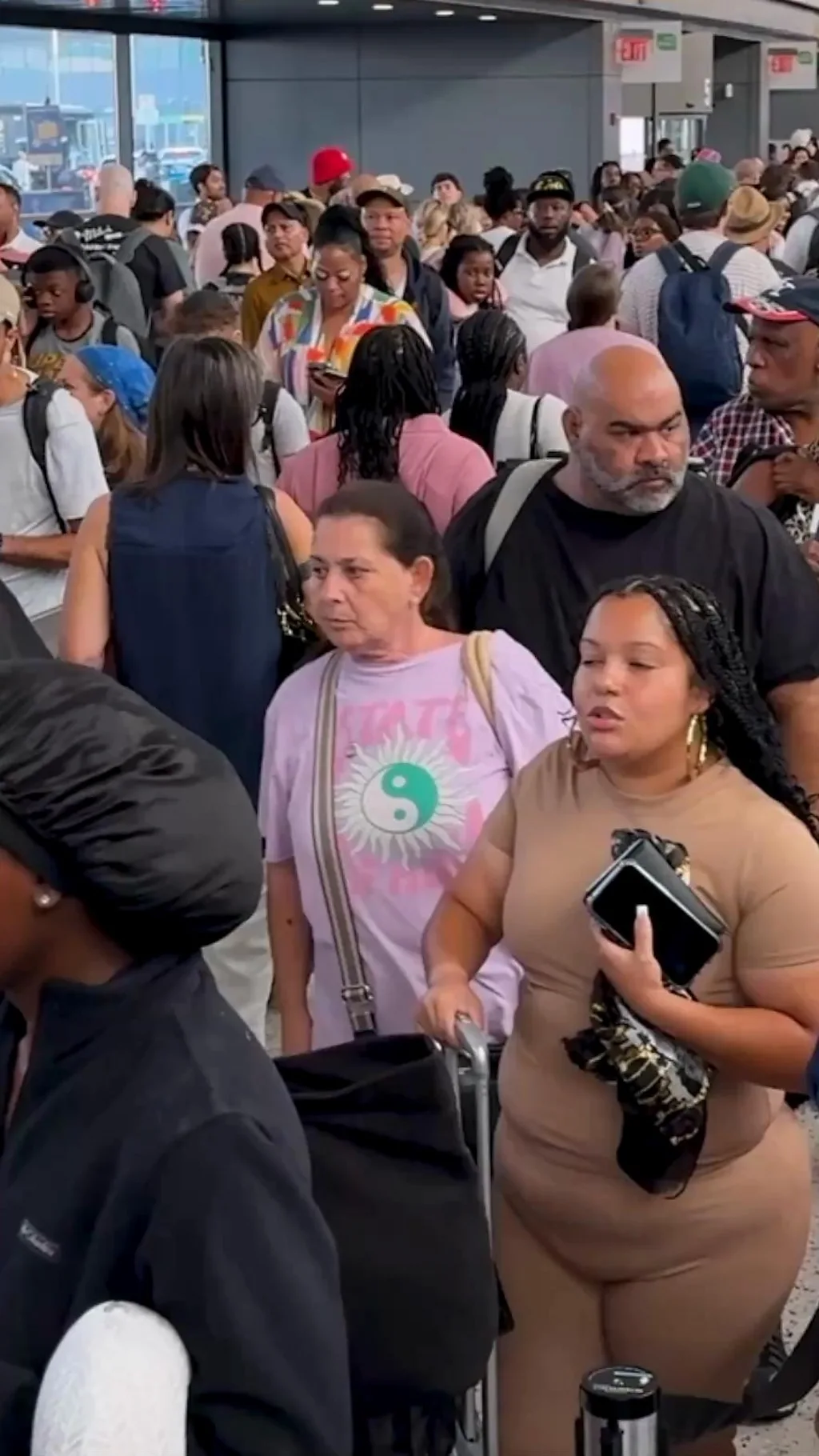 காணொளி: அமெரிக்காவுக்கான கதவுகள் திடீரென அடைக்கப்பட்டால் என்ன ஆகும்?