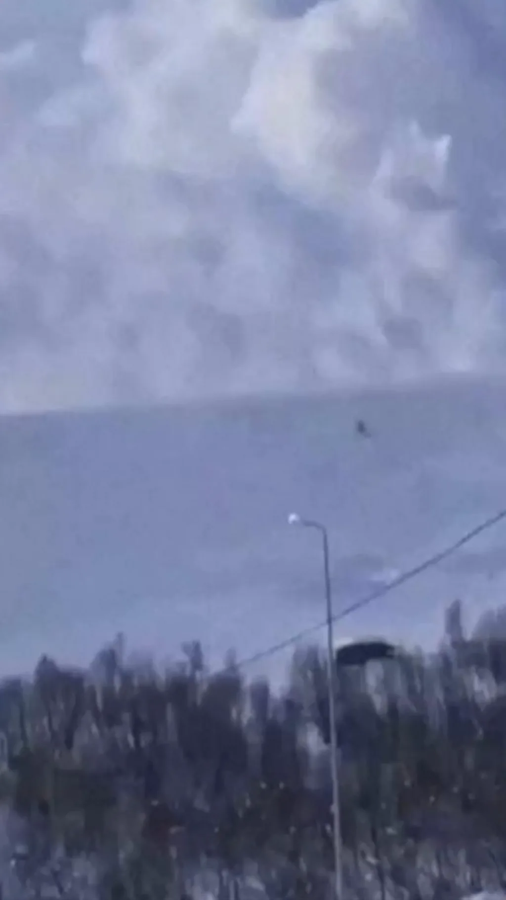 செயற்கையாக உருவாக்கப்பட்ட பனிச்சரிவு ஏன்?