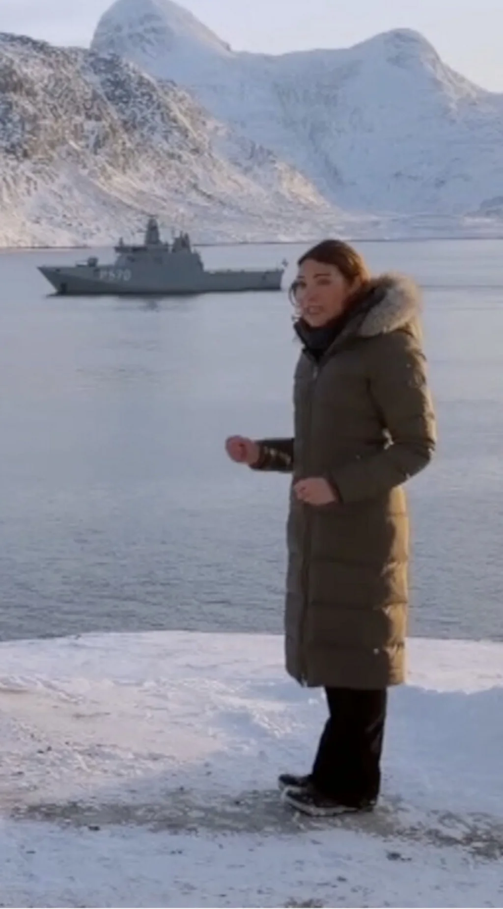 මිත්‍ර රටවල හමුදා භටයෝ සහ යාත්‍රා ග්‍රීන්ලන්තයට ළඟා වෙති