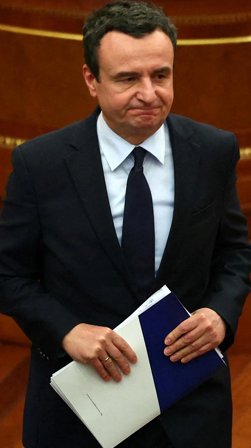 aljbin kurti premijer kosova u skupstini