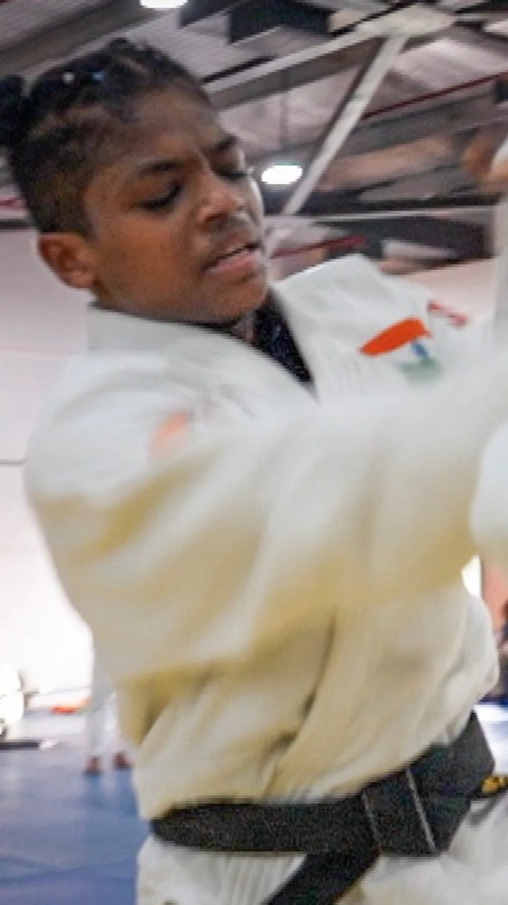 Hindistonda yakkalangan afrikaliklar