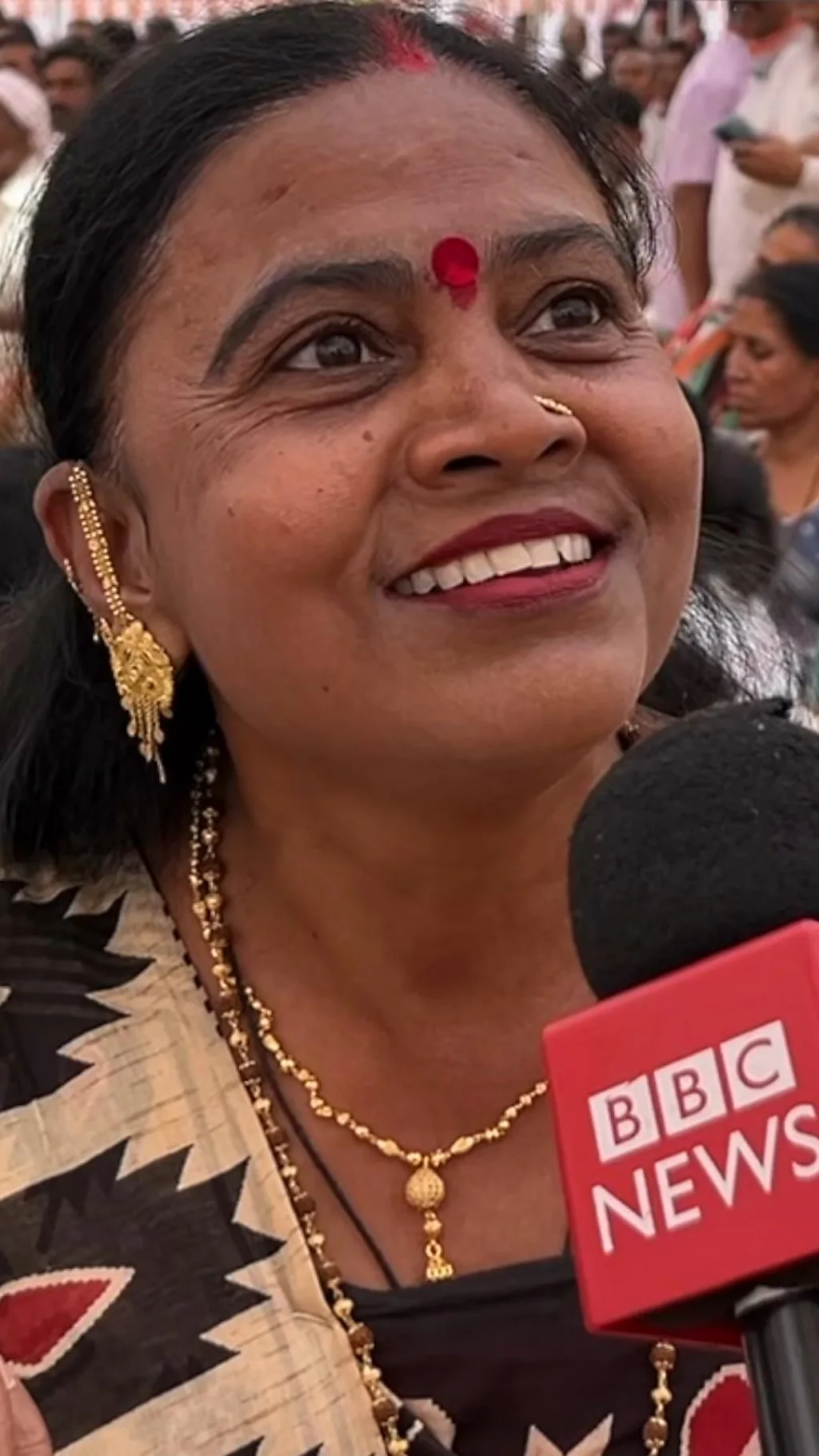 'મારી બહેનો 25 પૈસાનો કાગળ લખજો', મહિલાએ એવું કેમ કહ્યું?