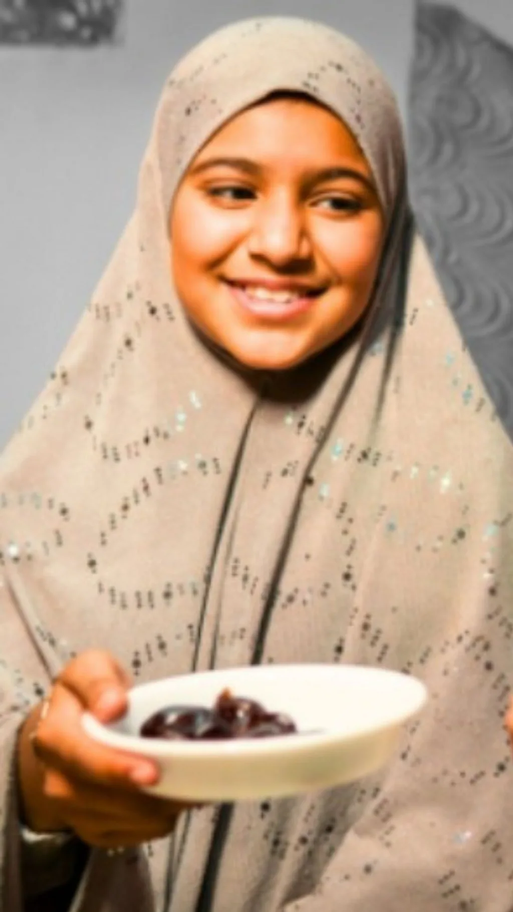 Why Muslims dey use dates to break fast