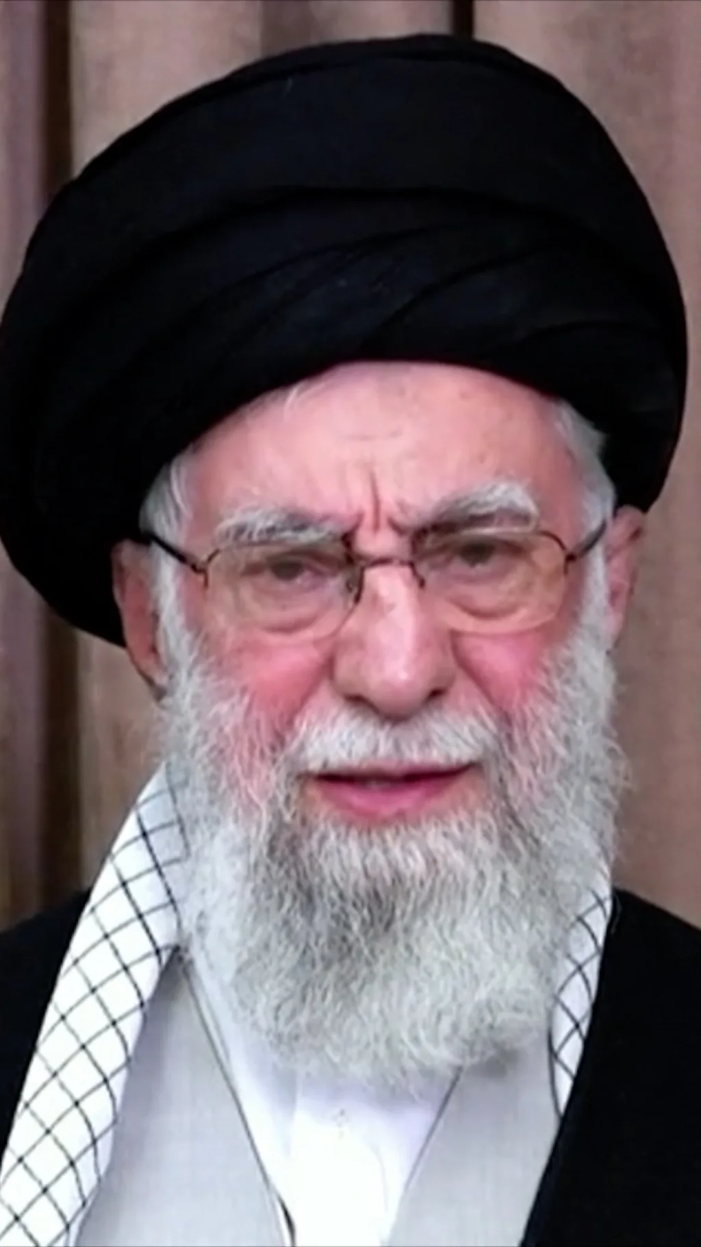 Аятола Хаменеї загинув під час операції проти Ірану