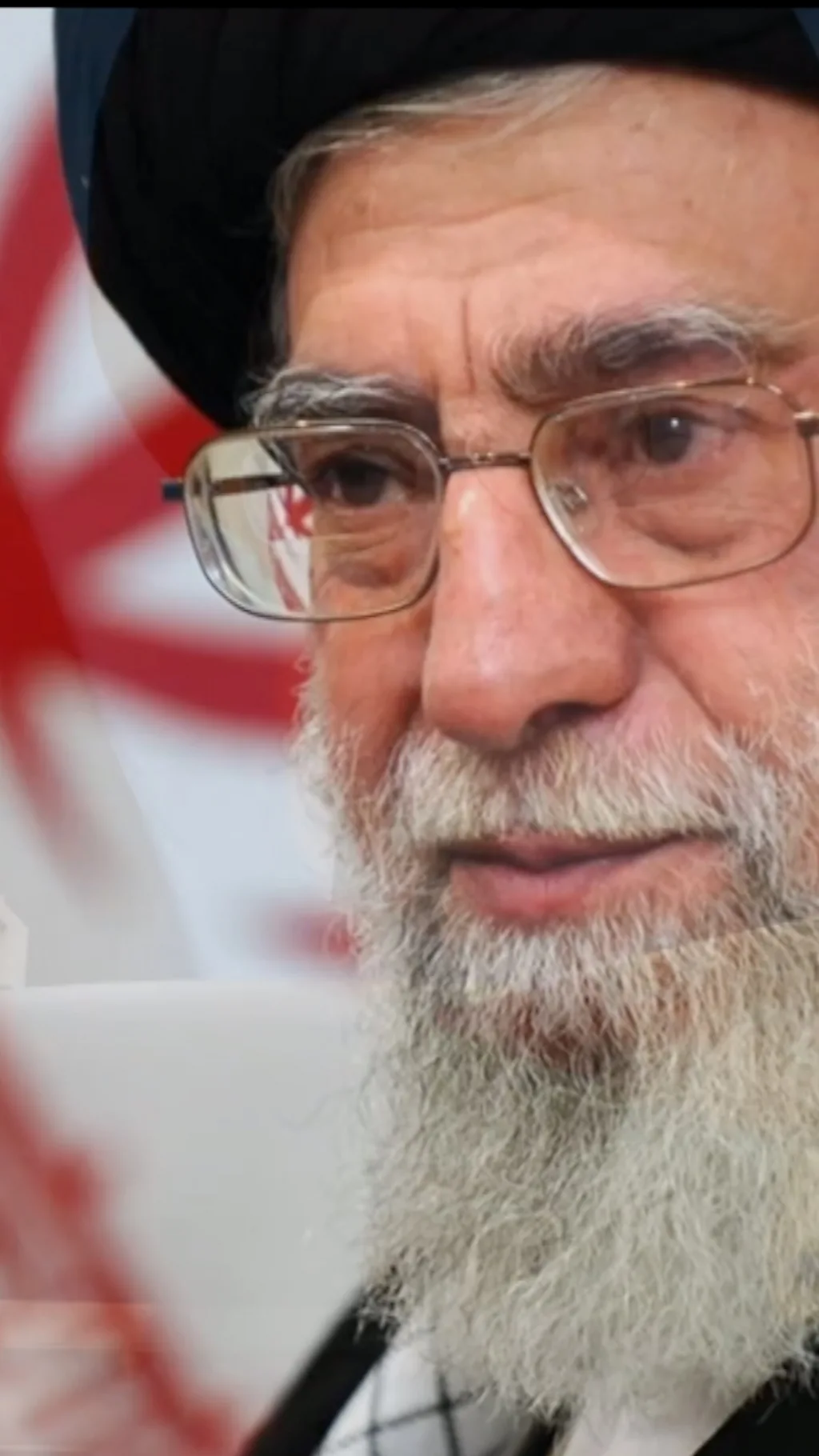 Oyatullohning qattiqqo‘l siyosati 40 yil davomida Eron hayotini shakllantirib keldi.