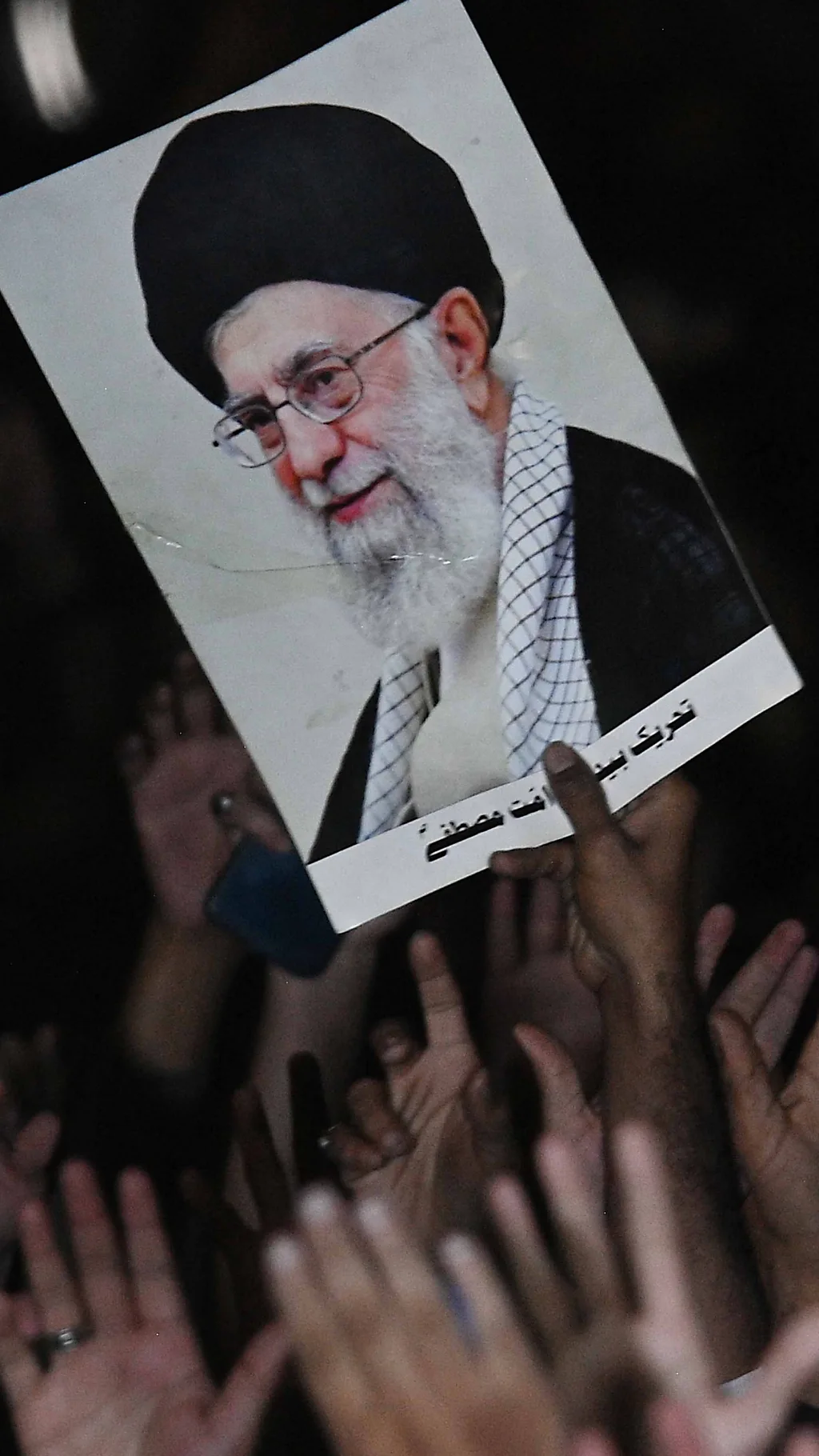 อิสราเอลกับสหรัฐฯ ปลิดชีพ “คาเมเนอี” ได้อย่างไร