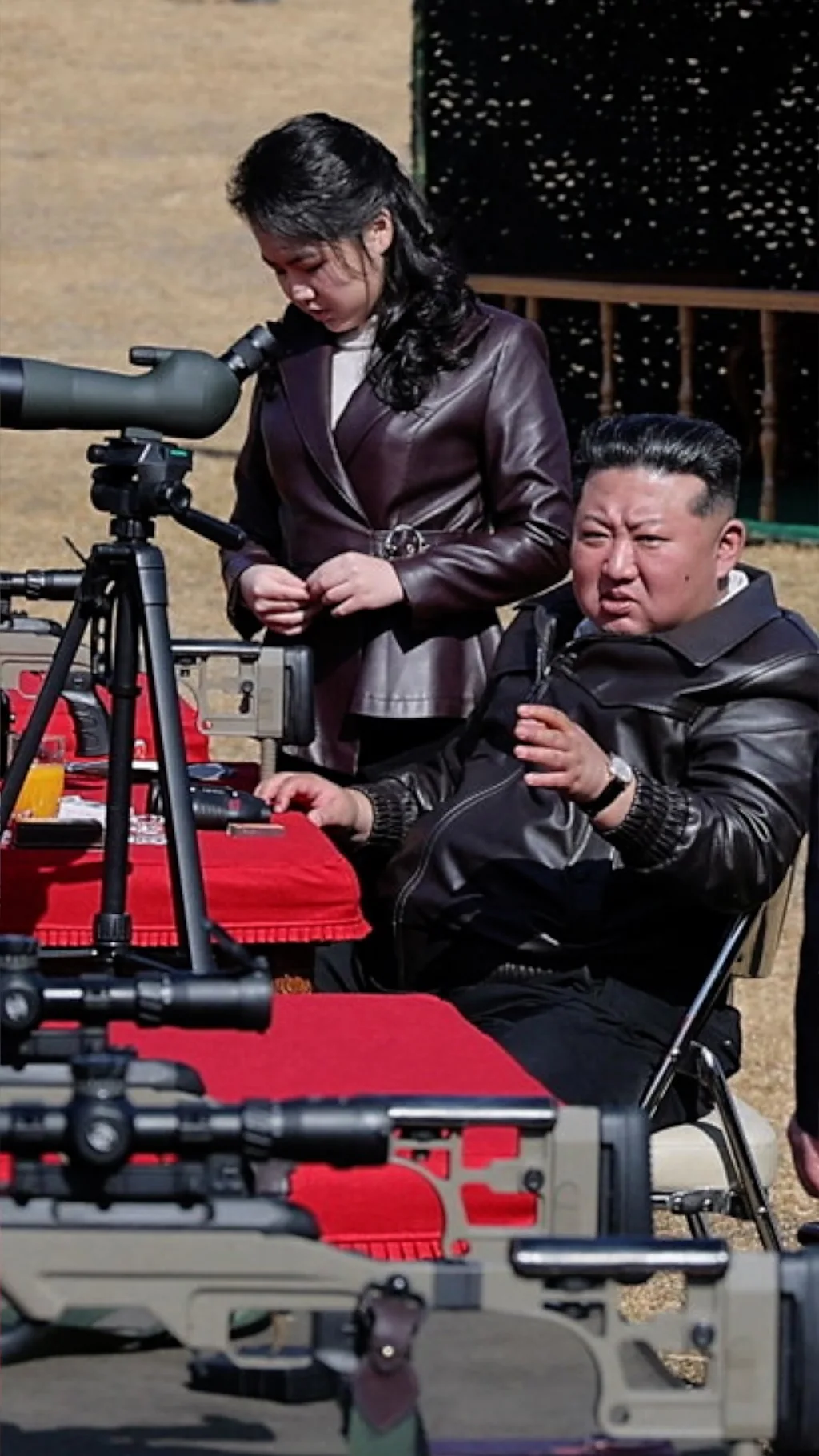 Почему Ким Чен Ын не водит дочь в аквапарк?