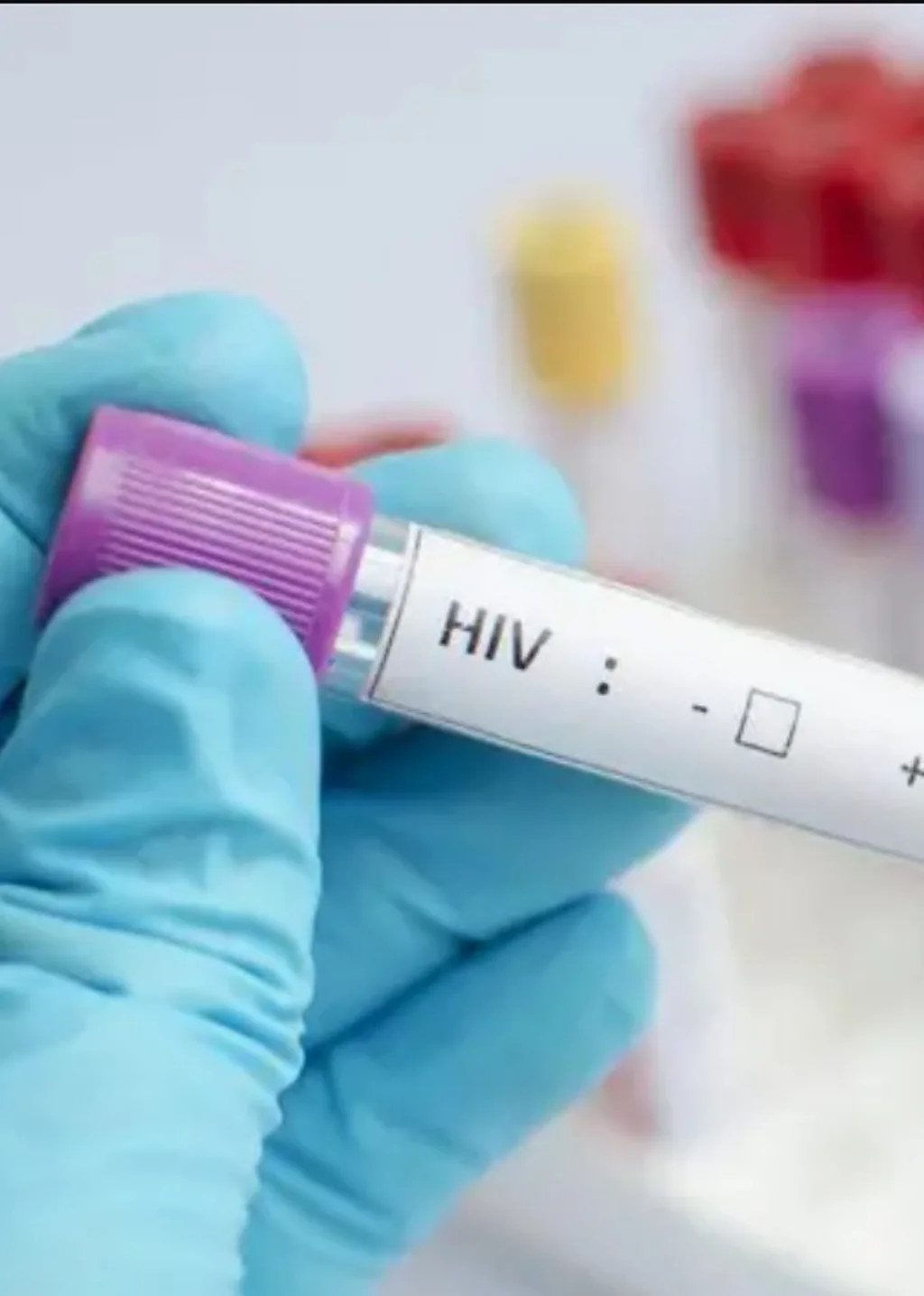 పెళ్లి వద్దన్నందుకు హెచ్ఐవీ రక్తం ఎక్కించాడు