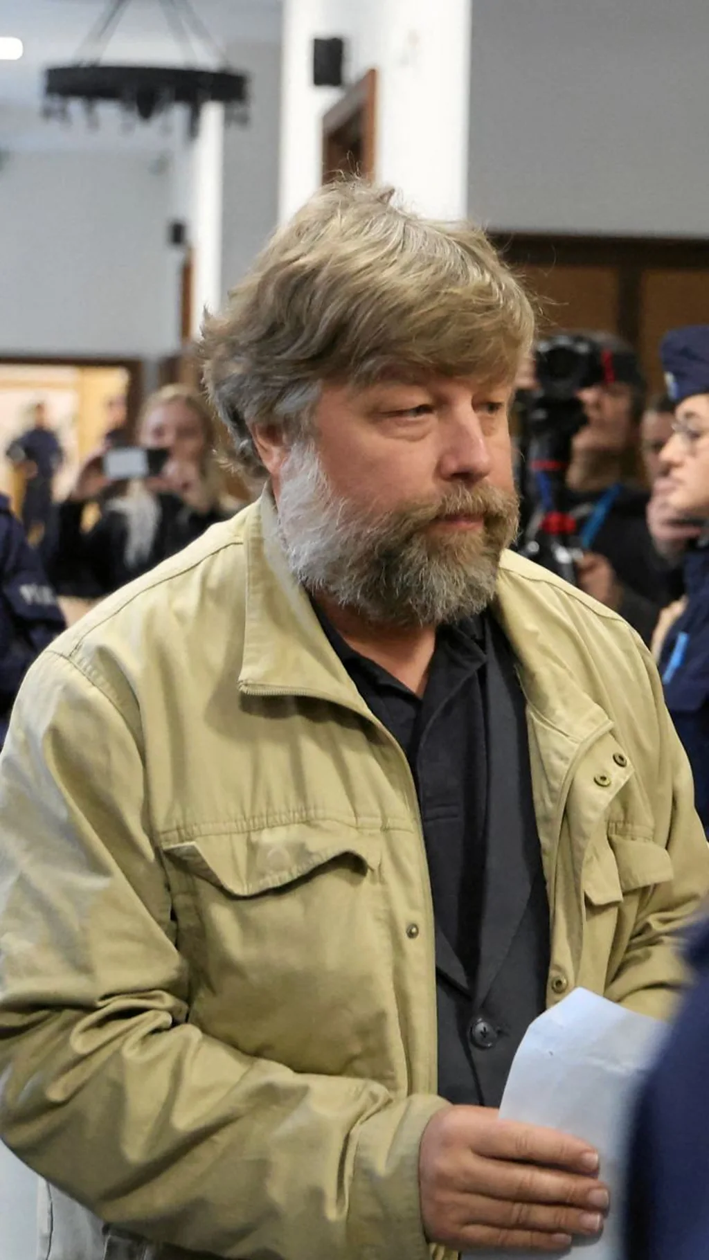 Археолог Александр Бутягин в суде в Польше