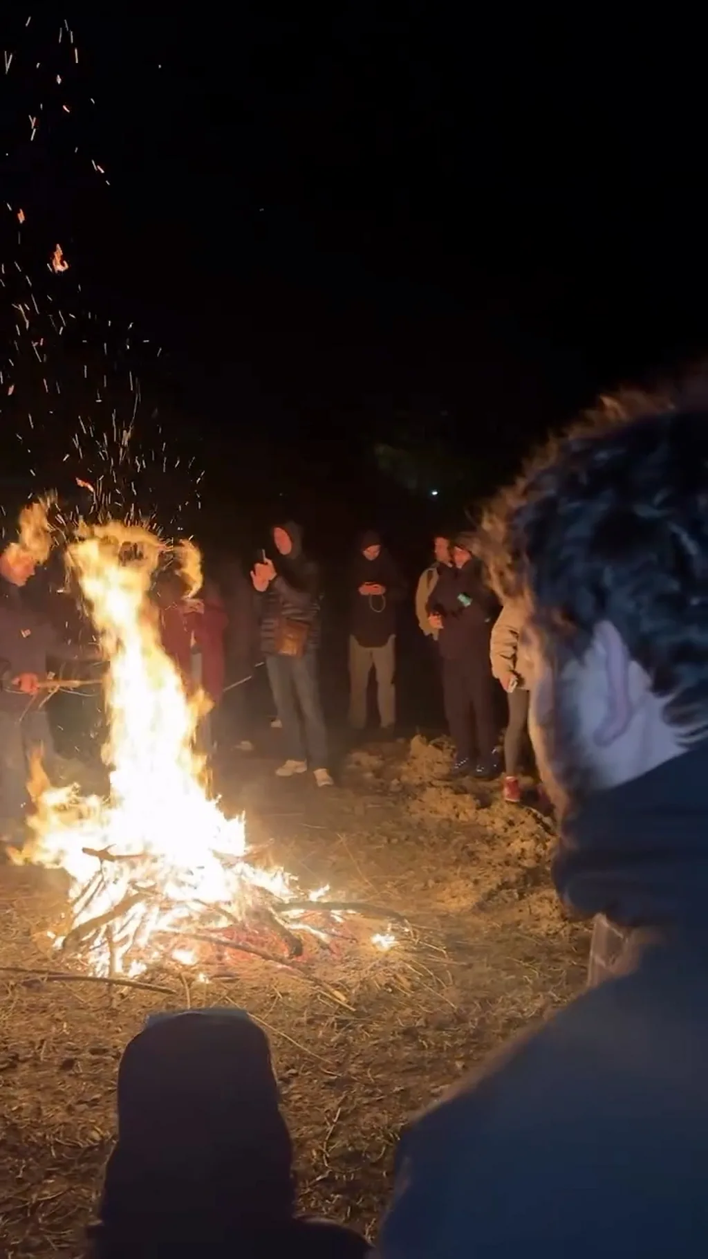 Укрзалізниця, пасажири перечікують тривогу