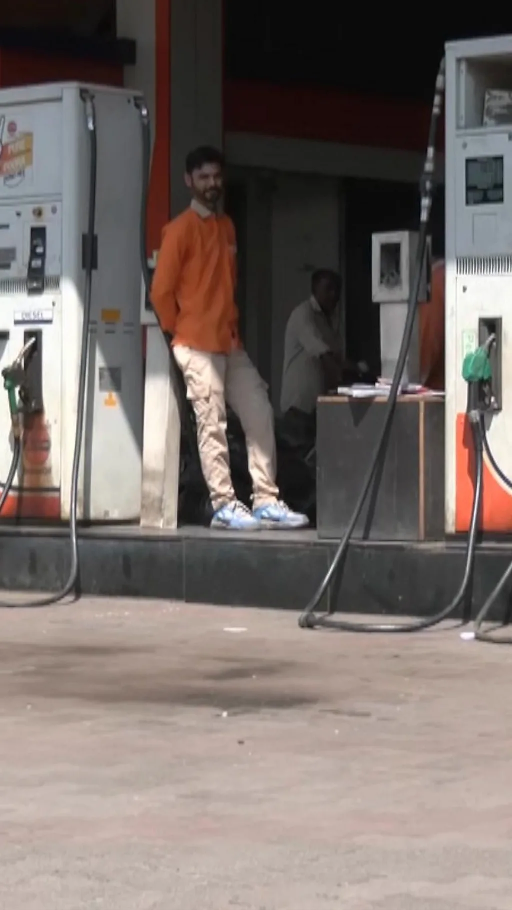 Rajkot માં પેટ્રોલ-ડીઝલની અછત મામલે કેમ બેઠક યોજવામાં આવી?