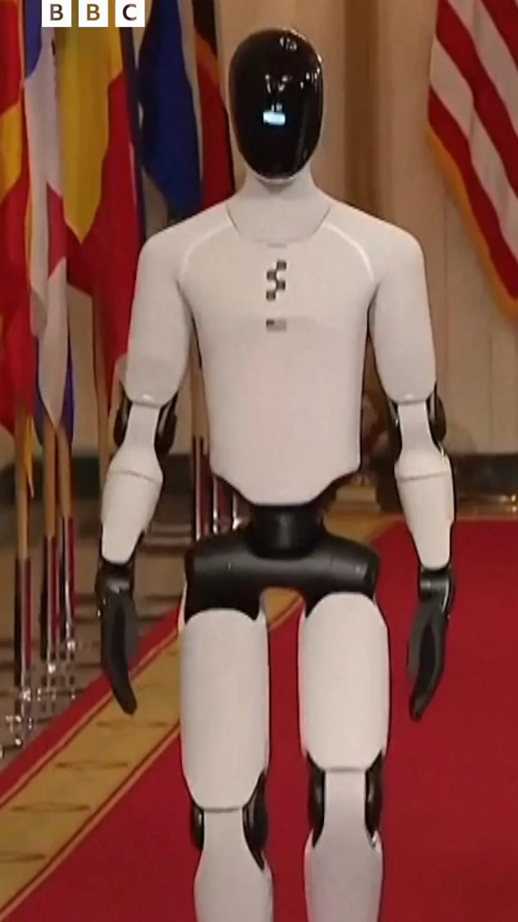 காணொளி: மனித உருவ ரோபோவுடன் தொழில்நுட்ப மாநாட்டில் பங்கேற்ற மெலானியா டிரம்ப்