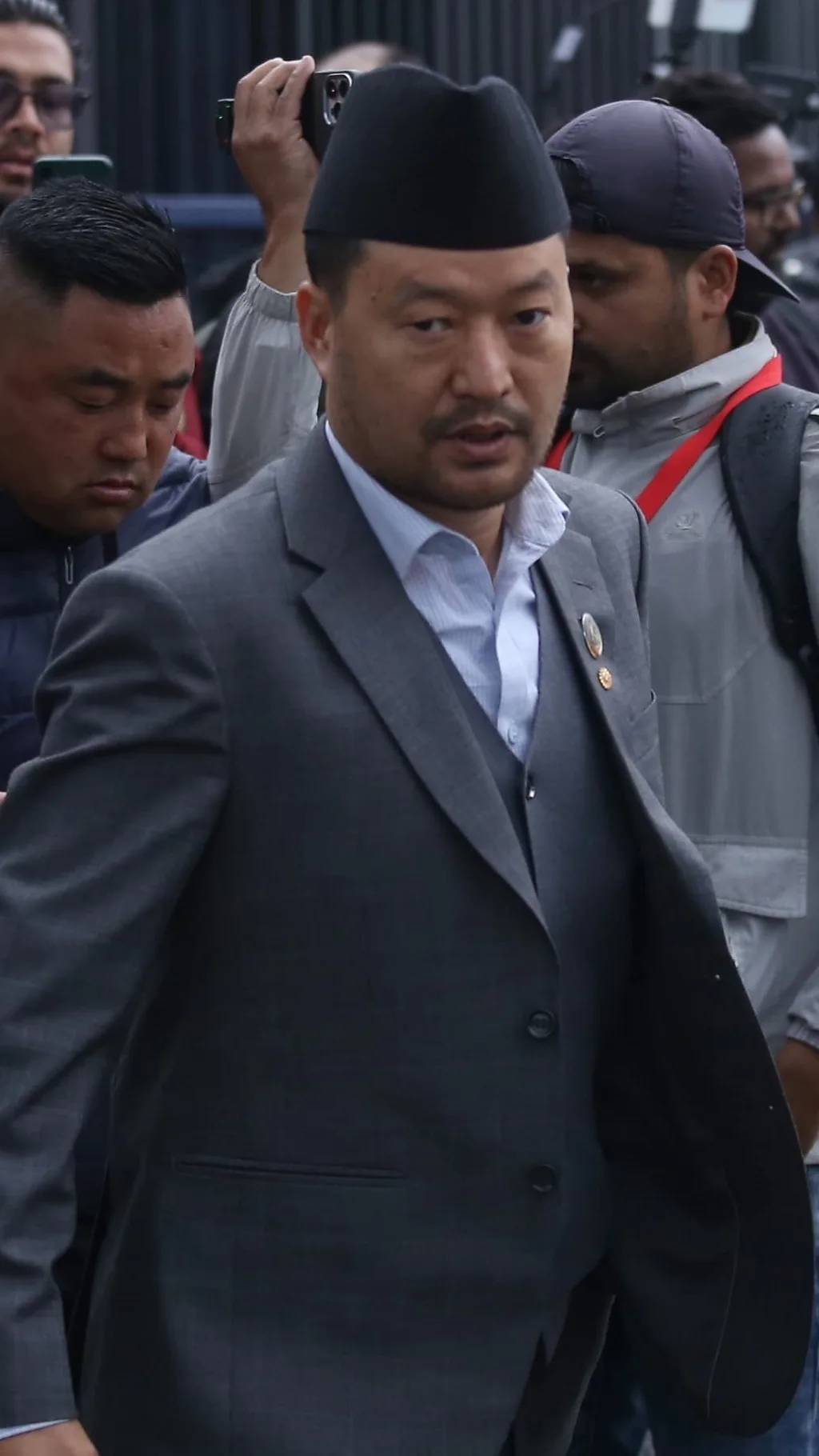 एमाले नेता क्षितिज थेबे