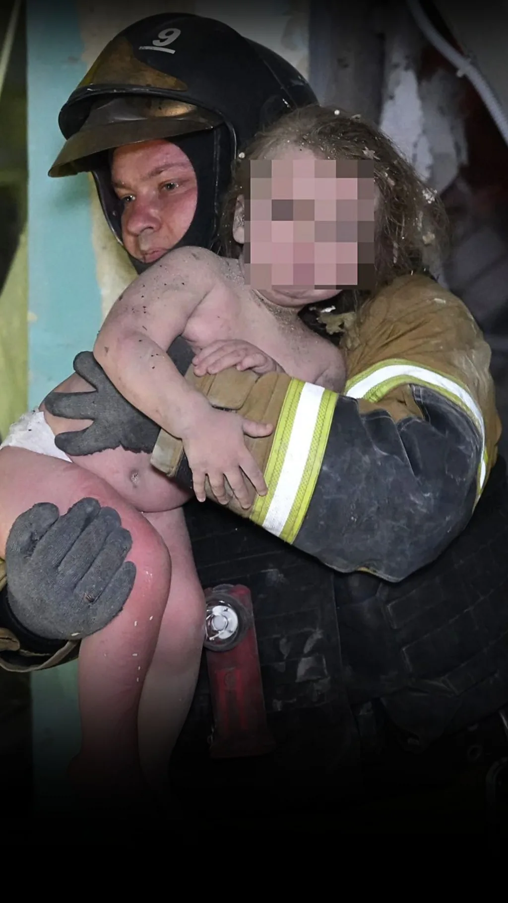 Унаслідок російського обстрілу Одеси загинуло троє людей, серед них мама і її донька