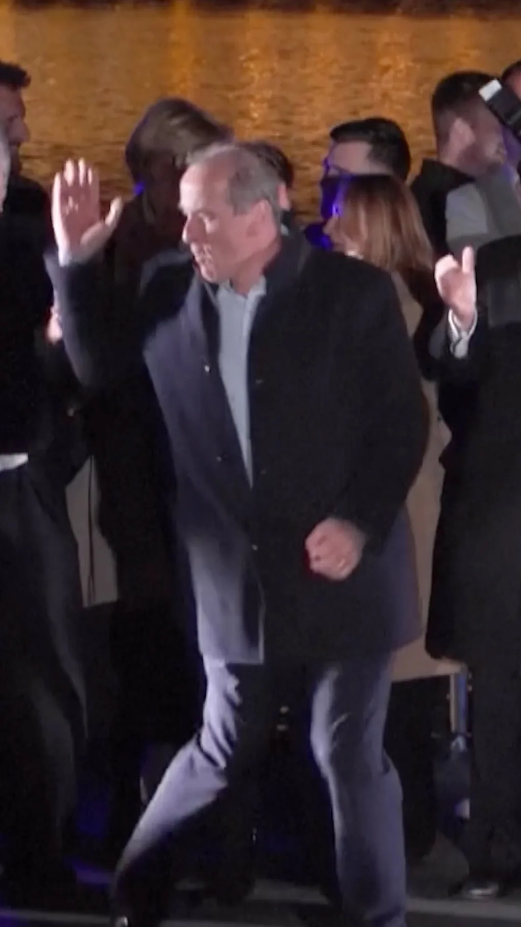 Вирусный танец на выборах в Венгрии