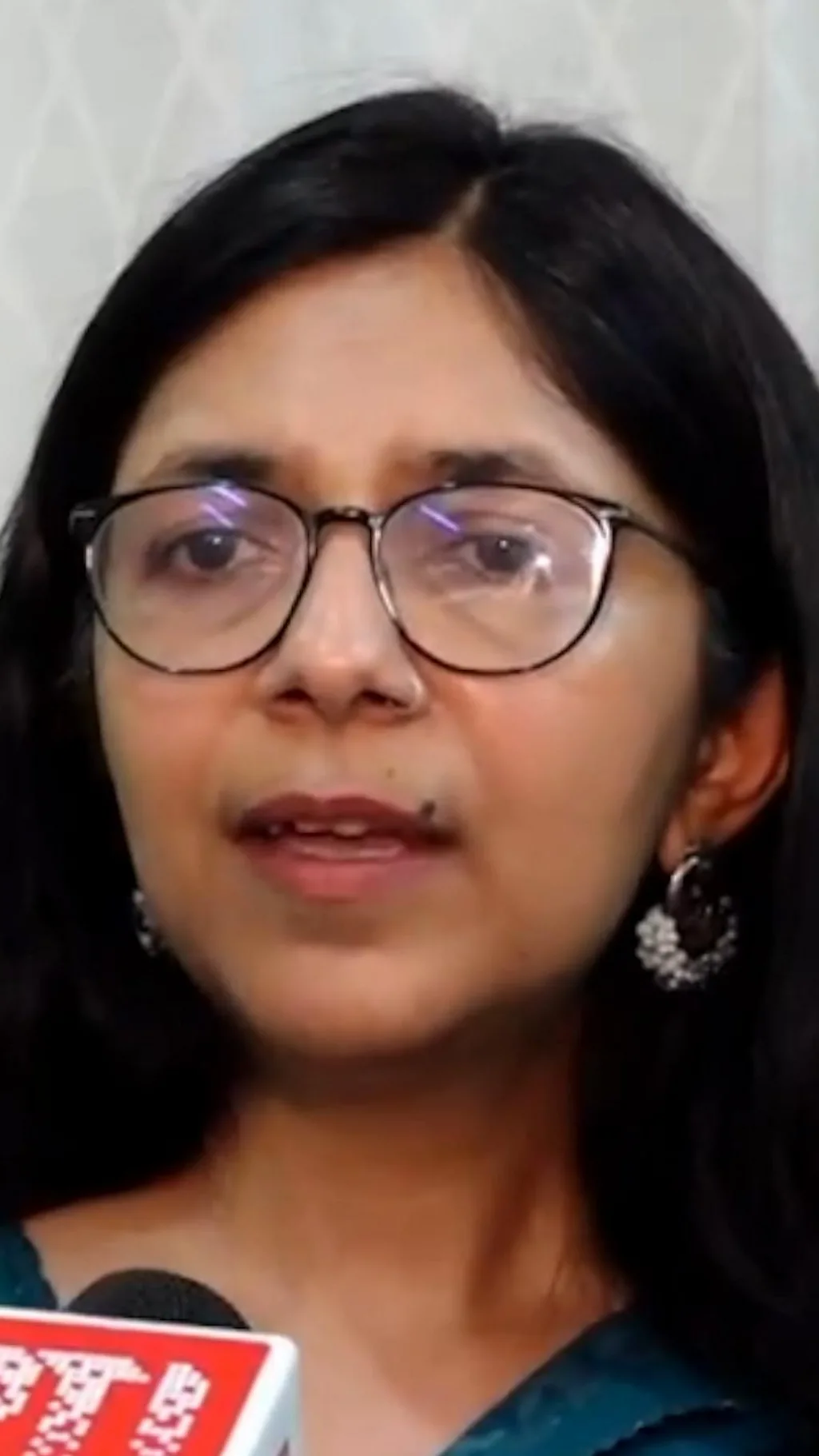 स्वाति मालीवाल ने आम आदमी पार्टी छोड़ने के बारे में क्या कहा?