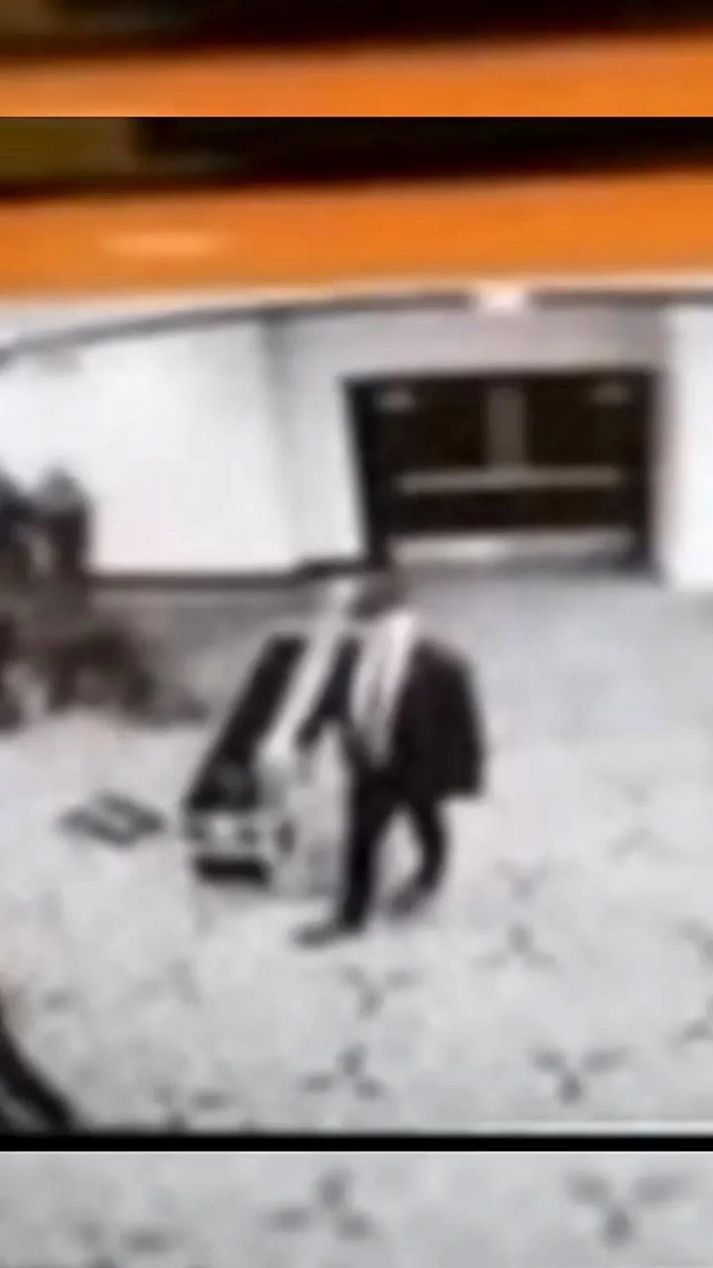 ट्रंप की डिनर पार्टी में चली गोलियां