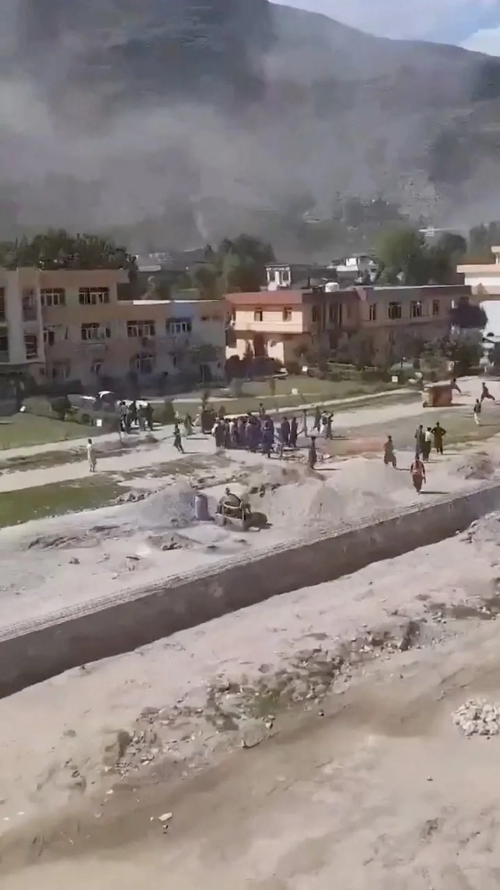 وضعیت دانشگاه سید‌ جمال‌الدین افغان در کنر پس از «حمله» دیروز