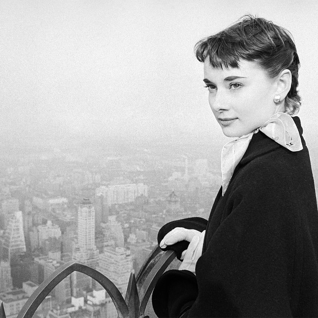 BBC Arts - BBC Arts - Shooting stars: Lost photographs of Audrey Hepburn,  Gary Cooper & Vivien Leigh by 'Speedy George