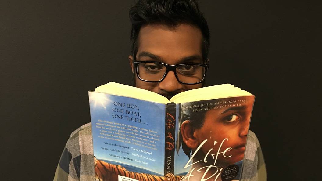 Love to Read: Get involved with your own book selfie - BBC Three