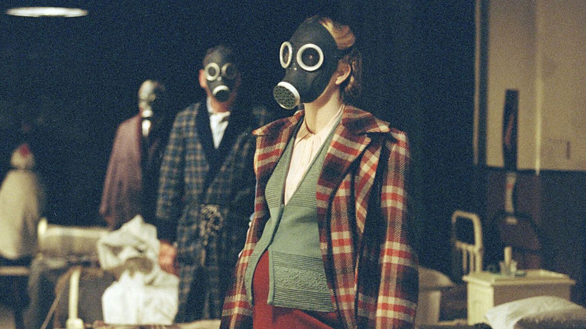 BBC One Gas Mask Zombies Doctor Who, Series 1, The Empty Child