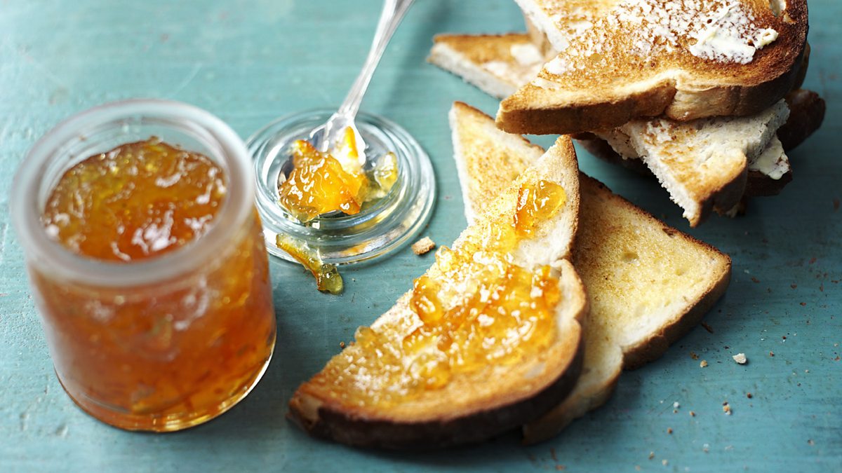 BBC - BBC Food, How to Cook, How to make marmalade